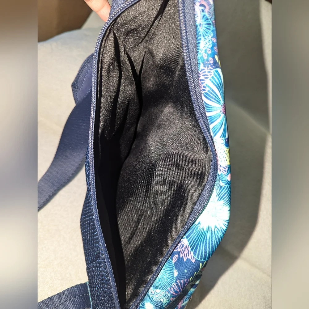 Sakroots stylish durable